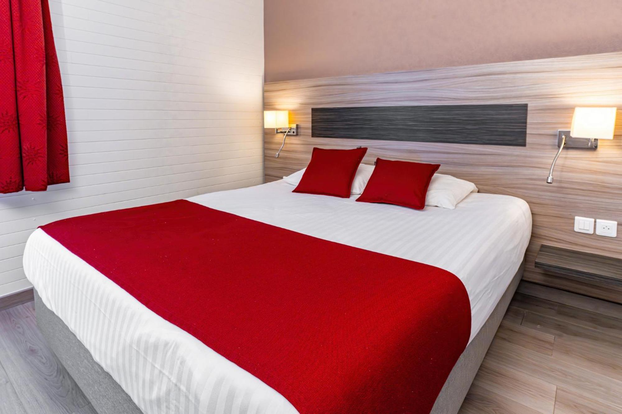 Hotel Restaurant Argos, Strasbourg Nord Вонденхайм Екстериор снимка