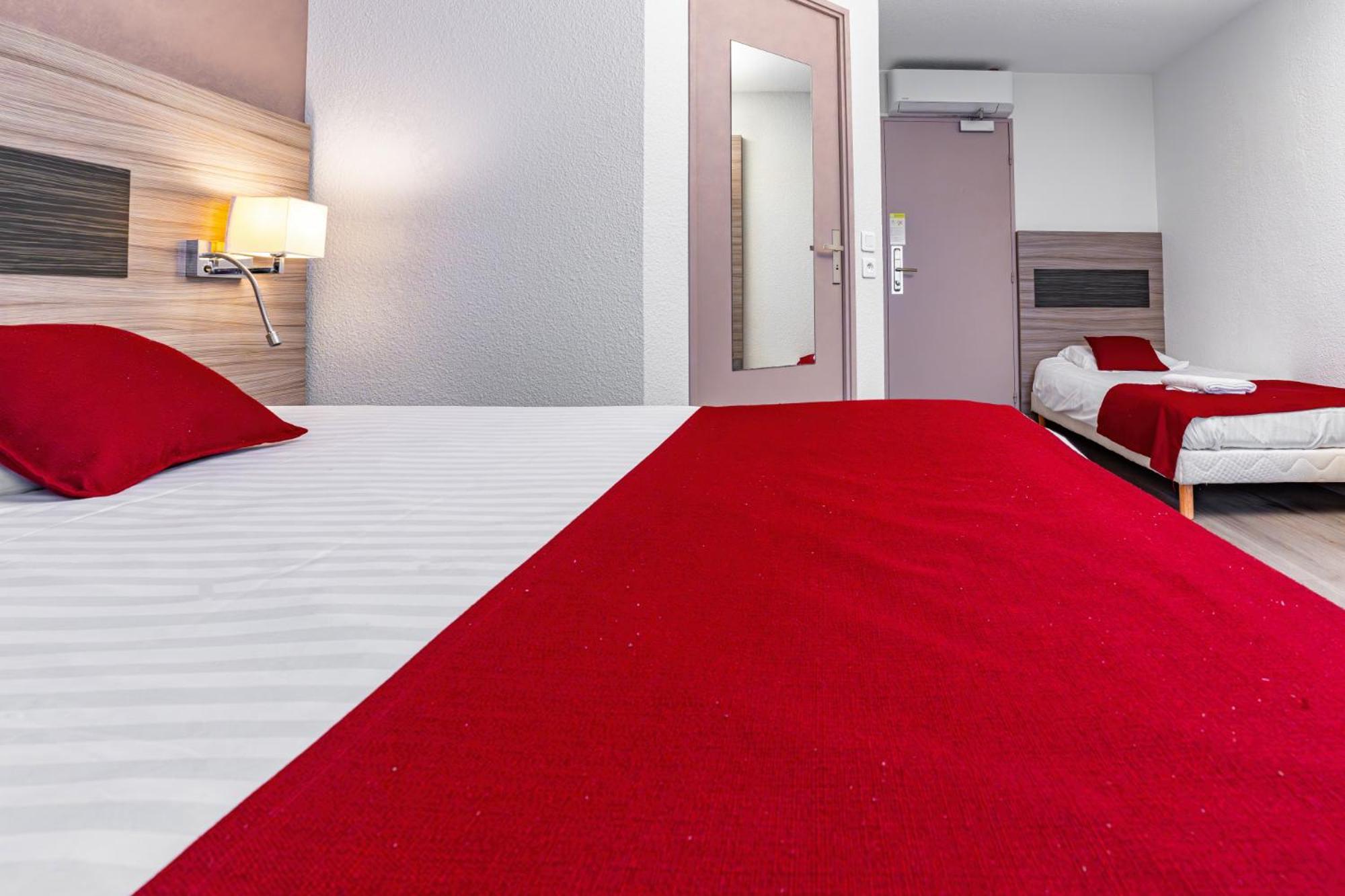 Hotel Restaurant Argos, Strasbourg Nord Вонденхайм Екстериор снимка