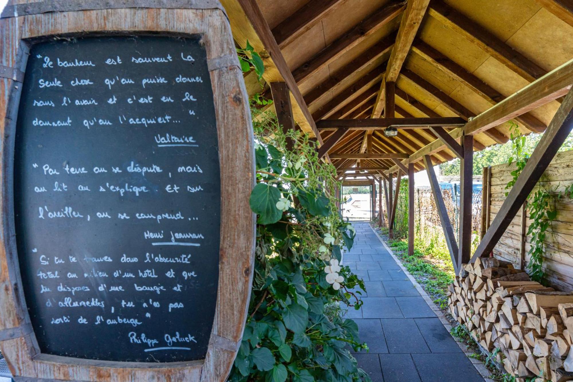 Hotel Restaurant Argos, Strasbourg Nord Вонденхайм Екстериор снимка