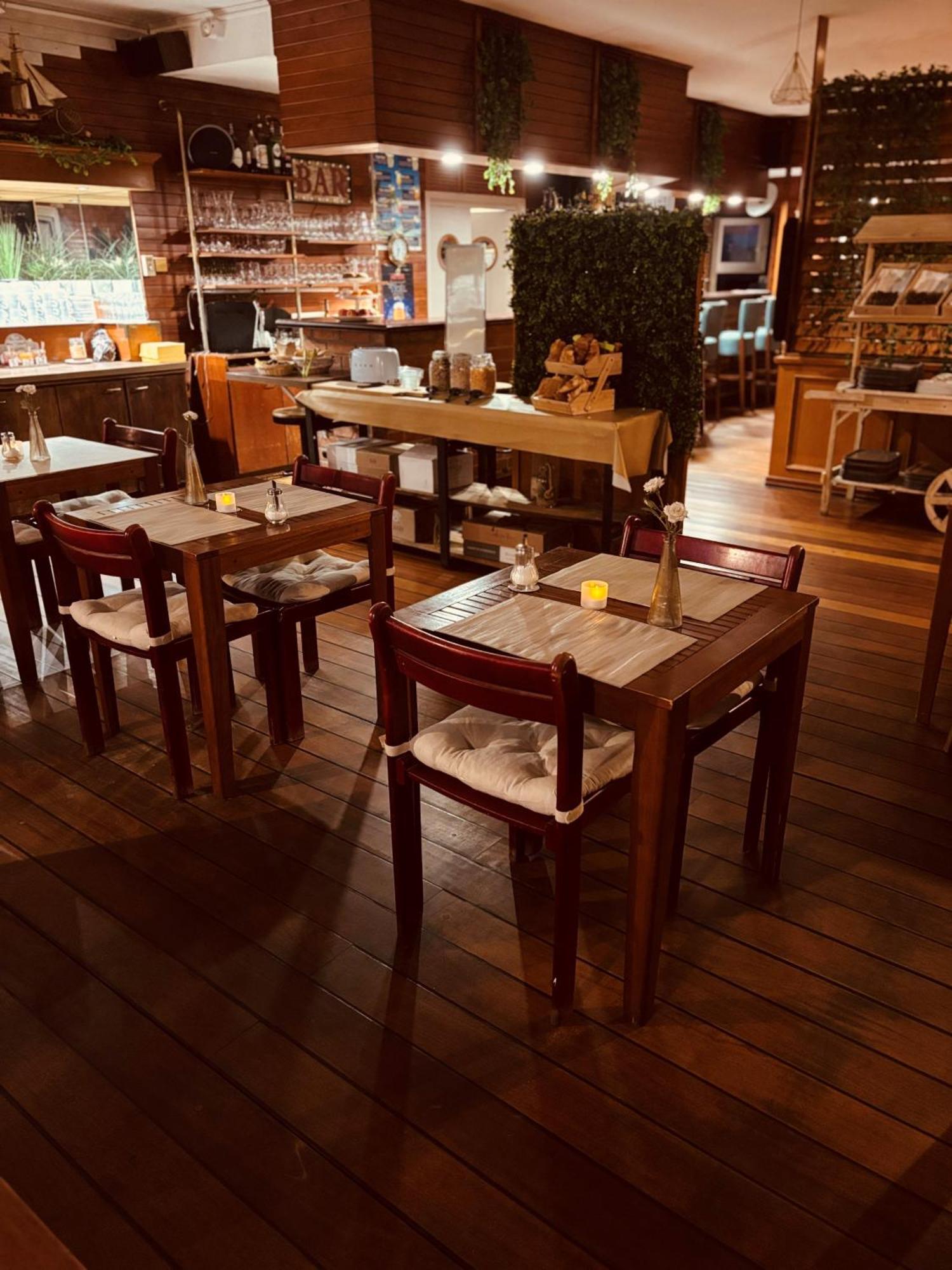 Hotel Restaurant Argos, Strasbourg Nord Вонденхайм Екстериор снимка